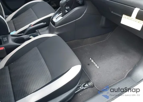 2022 Nissan Versa 1.6 Sv Xtronic Cvt из США, поврежденный, VIN 3N1CN8EV9NL852281